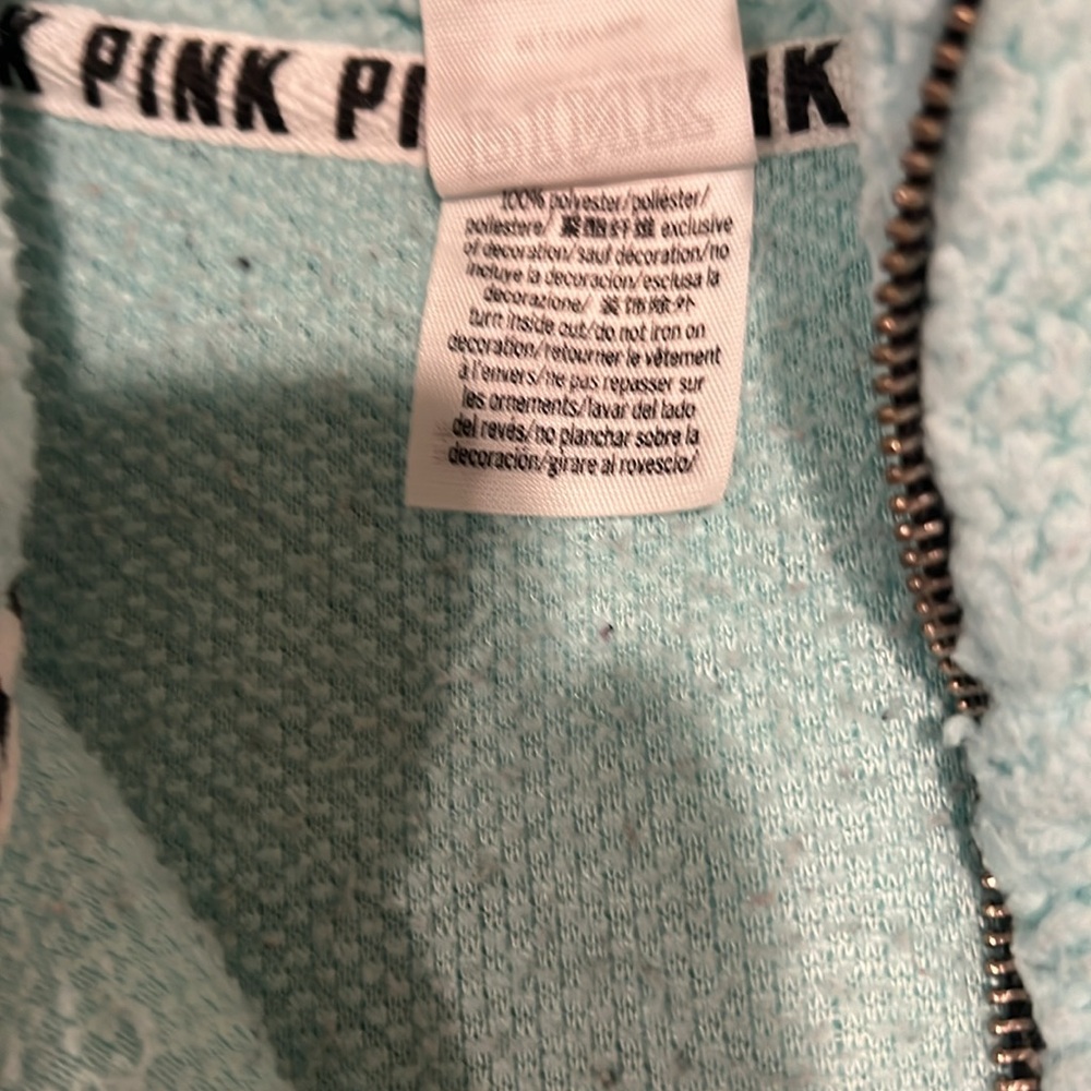 Victoria secret fleece - Picture 3 of 6